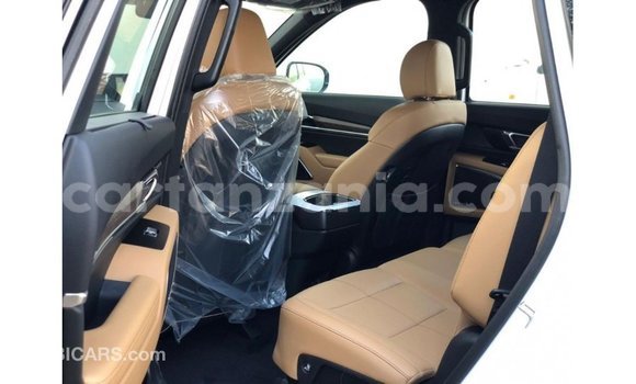 Buy Import Kia Carens White Car in Import - Dubai in Arusha Buy Import Kia Carens White Car in Import - Dubai in Arusha