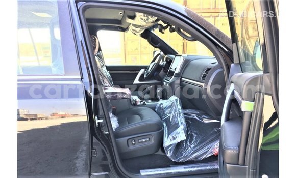 Nunua Imported Toyota Land Cruiser Nyeusi Gari ndani ya Import - Dubai nchini Arusha Nunua Imported Toyota Land Cruiser Nyeusi Gari ndani ya Import - Dubai nchini Arusha