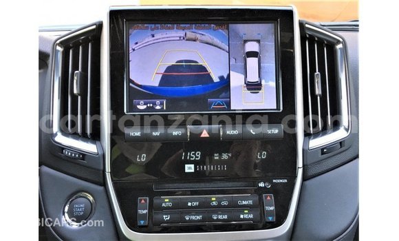 Nunua Imported Toyota Land Cruiser Nyeusi Gari ndani ya Import - Dubai nchini Arusha Nunua Imported Toyota Land Cruiser Nyeusi Gari ndani ya Import - Dubai nchini Arusha