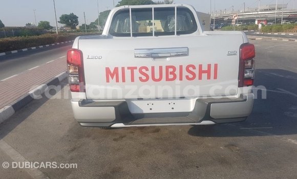Buy Import Mitsubishi L200 White Car in Import - Dubai in Arusha Buy Import Mitsubishi L200 White Car in Import - Dubai in Arusha
