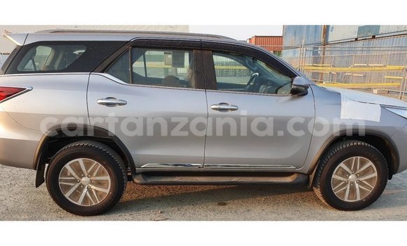 Buy Import Toyota Fortuner Other Car in Import - Dubai in Arusha Buy Import Toyota Fortuner Other Car in Import - Dubai in Arusha