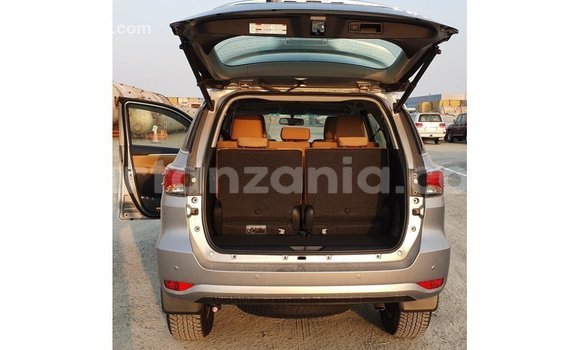 Buy Import Toyota Fortuner Other Car in Import - Dubai in Arusha Buy Import Toyota Fortuner Other Car in Import - Dubai in Arusha