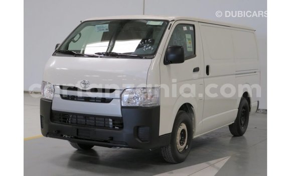 Buy Import Toyota Hiace White Car in Import - Dubai in Arusha Buy Import Toyota Hiace White Car in Import - Dubai in Arusha