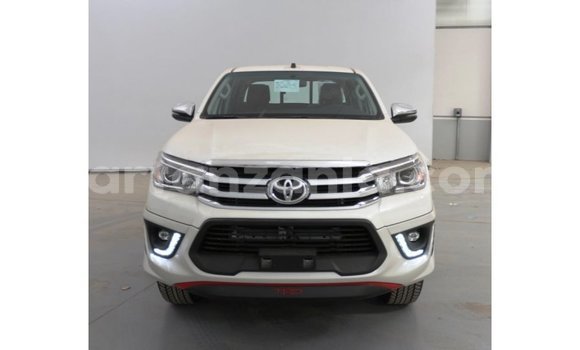 Buy Import Toyota Hilux White Car in Import - Dubai in Arusha