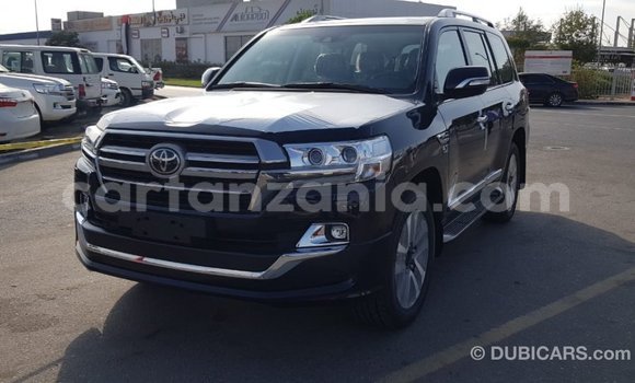 Buy Import Toyota Land Cruiser Black Car in Import - Dubai in Arusha Buy Import Toyota Land Cruiser Black Car in Import - Dubai in Arusha