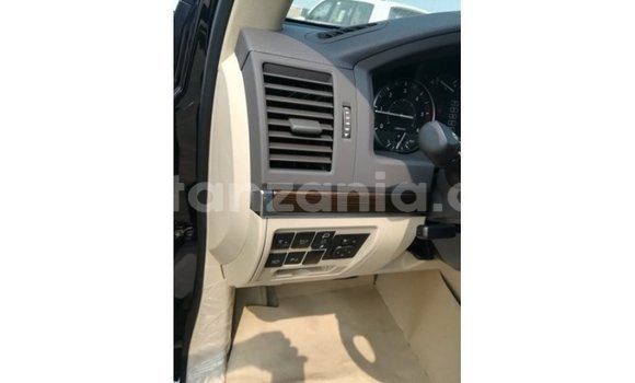 Buy Import Toyota Land Cruiser Black Car in Import - Dubai in Arusha Buy Import Toyota Land Cruiser Black Car in Import - Dubai in Arusha