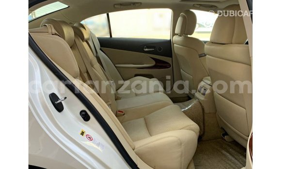 Buy Import Lexus GS White Car in Import - Dubai in Arusha Buy Import Lexus GS White Car in Import - Dubai in Arusha