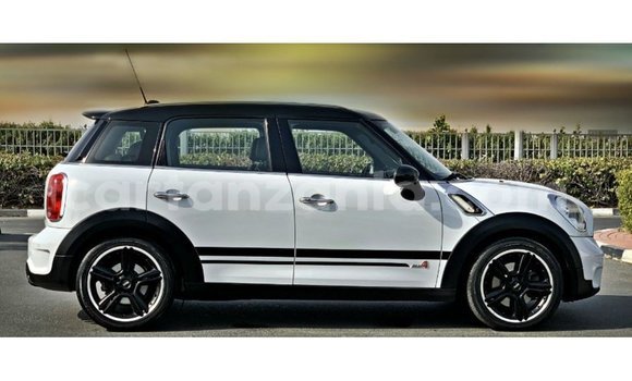 Buy Import Mini Cooper White Car in Import - Dubai in Arusha Buy Import Mini Cooper White Car in Import - Dubai in Arusha