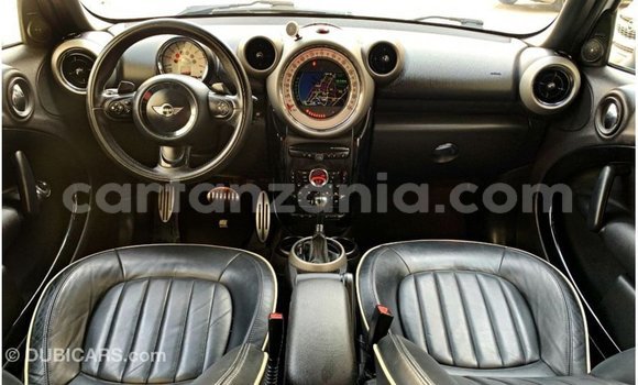 Buy Import Mini Cooper White Car in Import - Dubai in Arusha Buy Import Mini Cooper White Car in Import - Dubai in Arusha