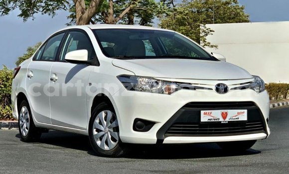 Buy Import Toyota Yaris White Car in Import - Dubai in Arusha