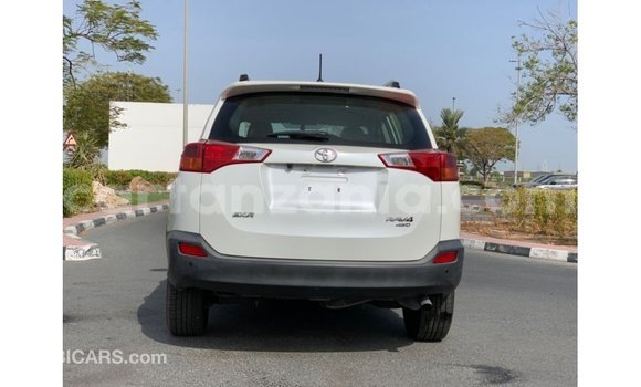 Buy Import Toyota 4Runner White Car in Import - Dubai in Arusha Buy Import Toyota 4Runner White Car in Import - Dubai in Arusha