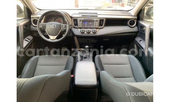 Buy Import Toyota 4Runner White Car in Import - Dubai in Arusha Buy Import Toyota 4Runner White Car in Import - Dubai in Arusha