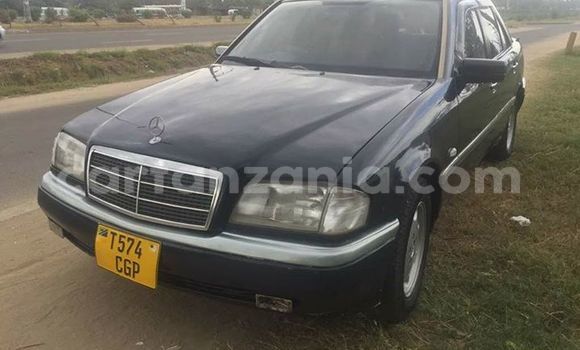 Buy Used Mercedes‒Benz C–Class Black Car in Dar es Salaam in Dar es Salaam