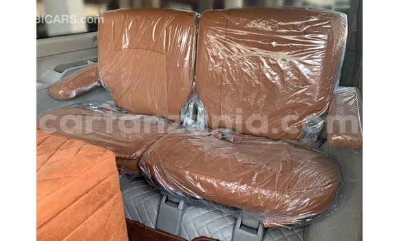 Buy Import Nissan Patrol Beige Car in Import - Dubai in Arusha Buy Import Nissan Patrol Beige Car in Import - Dubai in Arusha