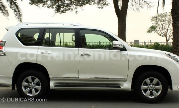 Buy Import Toyota Prado White Car in Import - Dubai in Arusha Buy Import Toyota Prado White Car in Import - Dubai in Arusha