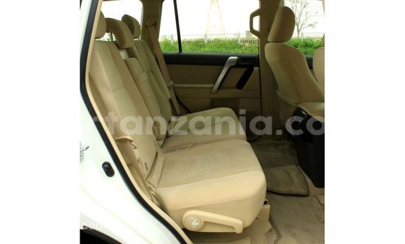 Buy Import Toyota Prado White Car in Import - Dubai in Arusha Buy Import Toyota Prado White Car in Import - Dubai in Arusha