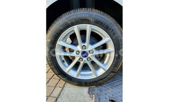 Buy Import Ford Focus White Car in Import - Dubai in Arusha Buy Import Ford Focus White Car in Import - Dubai in Arusha