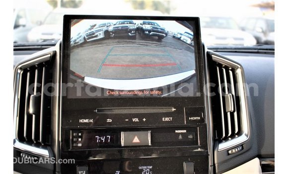 Buy Import Toyota Land Cruiser Black Car in Import - Dubai in Arusha Buy Import Toyota Land Cruiser Black Car in Import - Dubai in Arusha