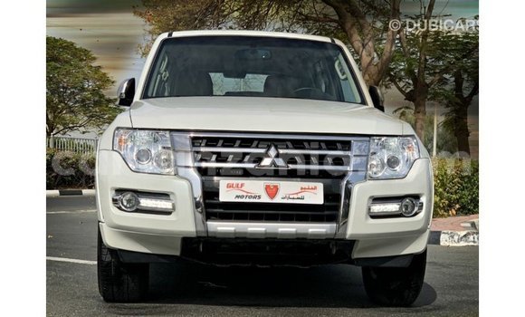Buy Import Mitsubishi Pajero White Car in Import - Dubai in Arusha Buy Import Mitsubishi Pajero White Car in Import - Dubai in Arusha