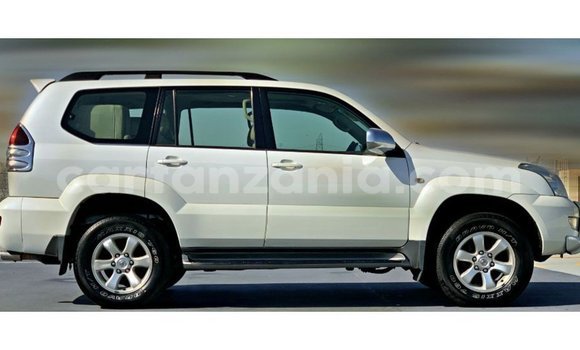 Buy Import Toyota Prado White Car in Import - Dubai in Arusha Buy Import Toyota Prado White Car in Import - Dubai in Arusha
