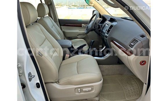 Buy Import Toyota Prado White Car in Import - Dubai in Arusha Buy Import Toyota Prado White Car in Import - Dubai in Arusha