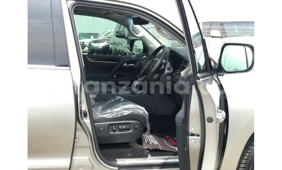 Nunua Imported Lexus LX Nyingine Gari ndani ya Import - Dubai nchini Arusha Nunua Imported Lexus LX Nyingine Gari ndani ya Import - Dubai nchini Arusha