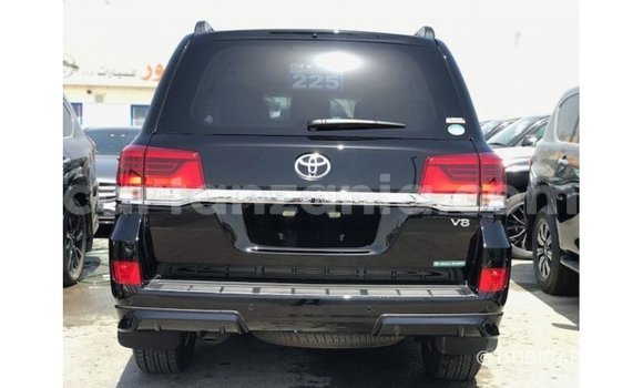 Buy Import Toyota Land Cruiser Black Car in Import - Dubai in Arusha Buy Import Toyota Land Cruiser Black Car in Import - Dubai in Arusha