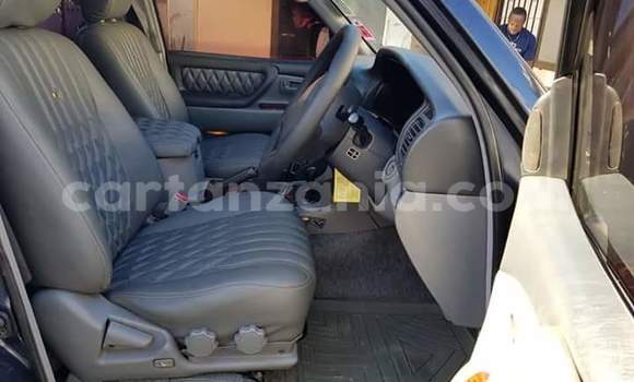 Nunua Ilio tumika Toyota Land Cruiser Nyeusi Gari ndani ya Dar es Salaam nchini Dar es Salaam Nunua Ilio tumika Toyota Land Cruiser Nyeusi Gari ndani ya Dar es Salaam nchini Dar es Salaam