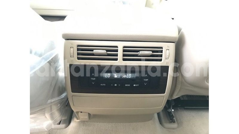 Big with watermark toyota land cruiser arusha import dubai 10392