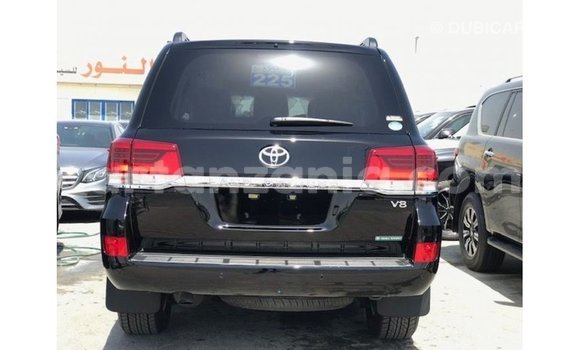 Buy Import Toyota Land Cruiser Black Car in Import - Dubai in Arusha Buy Import Toyota Land Cruiser Black Car in Import - Dubai in Arusha