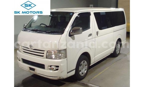 Buy Import Toyota Hiace White Car in Import - Dubai in Arusha