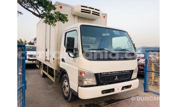 Buy Import Mitsubishi Carisma White Car in Import - Dubai in Arusha Buy Import Mitsubishi Carisma White Car in Import - Dubai in Arusha