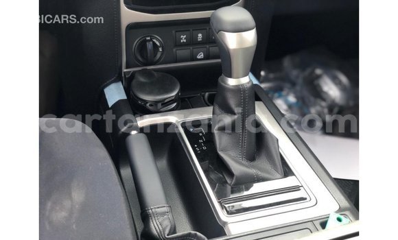 Nunua Imported Toyota Prado Nyingine Gari ndani ya Import - Dubai nchini Arusha Nunua Imported Toyota Prado Nyingine Gari ndani ya Import - Dubai nchini Arusha