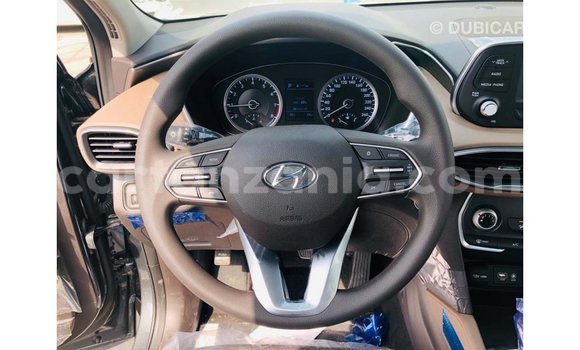 Nunua Imported Hyundai Santa Fe Kijani Gari ndani ya Import - Dubai nchini Arusha Nunua Imported Hyundai Santa Fe Kijani Gari ndani ya Import - Dubai nchini Arusha