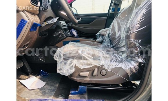 Nunua Imported Hyundai Santa Fe Kijani Gari ndani ya Import - Dubai nchini Arusha Nunua Imported Hyundai Santa Fe Kijani Gari ndani ya Import - Dubai nchini Arusha