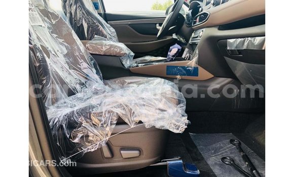 Nunua Imported Hyundai Santa Fe Kijani Gari ndani ya Import - Dubai nchini Arusha Nunua Imported Hyundai Santa Fe Kijani Gari ndani ya Import - Dubai nchini Arusha