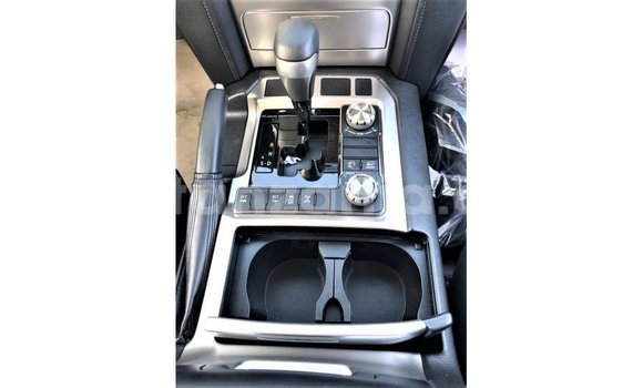 Buy Import Toyota Land Cruiser Other Car in Import - Dubai in Arusha Buy Import Toyota Land Cruiser Other Car in Import - Dubai in Arusha