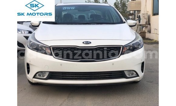 Buy Import Kia Cerato White Car in Import - Dubai in Arusha