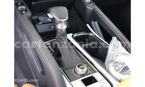 Buy Import Kia Carens White Car in Import - Dubai in Arusha Buy Import Kia Carens White Car in Import - Dubai in Arusha