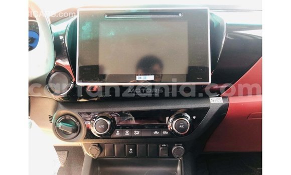 Buy Import Toyota Hilux White Car in Import - Dubai in Arusha Buy Import Toyota Hilux White Car in Import - Dubai in Arusha