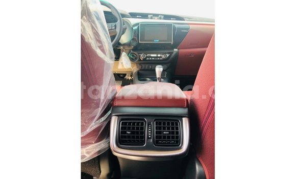 Buy Import Toyota Hilux White Car in Import - Dubai in Arusha Buy Import Toyota Hilux White Car in Import - Dubai in Arusha