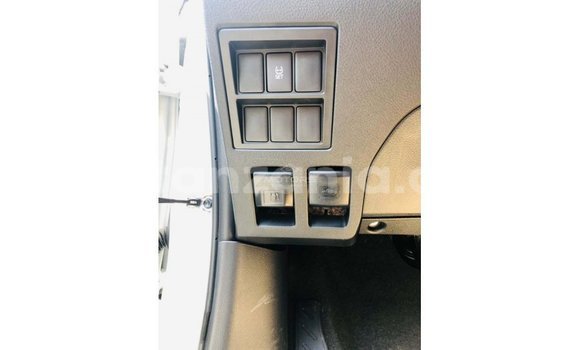 Buy Import Toyota Hilux White Car in Import - Dubai in Arusha Buy Import Toyota Hilux White Car in Import - Dubai in Arusha