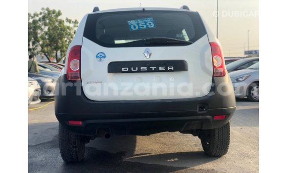 Buy Import Renault Duster White Car in Import - Dubai in Arusha Buy Import Renault Duster White Car in Import - Dubai in Arusha
