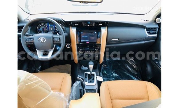 Buy Import Toyota Fortuner Black Car in Import - Dubai in Arusha Buy Import Toyota Fortuner Black Car in Import - Dubai in Arusha