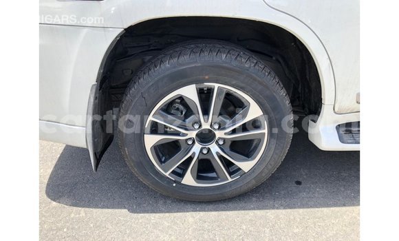 Buy Import Toyota Land Cruiser White Car in Import - Dubai in Arusha Buy Import Toyota Land Cruiser White Car in Import - Dubai in Arusha