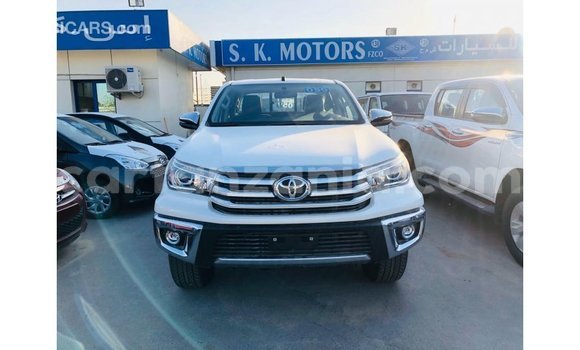 Buy Import Toyota Hilux White Car in Import - Dubai in Arusha Buy Import Toyota Hilux White Car in Import - Dubai in Arusha