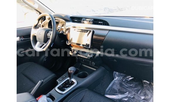 Buy Import Toyota Hilux White Car in Import - Dubai in Arusha Buy Import Toyota Hilux White Car in Import - Dubai in Arusha
