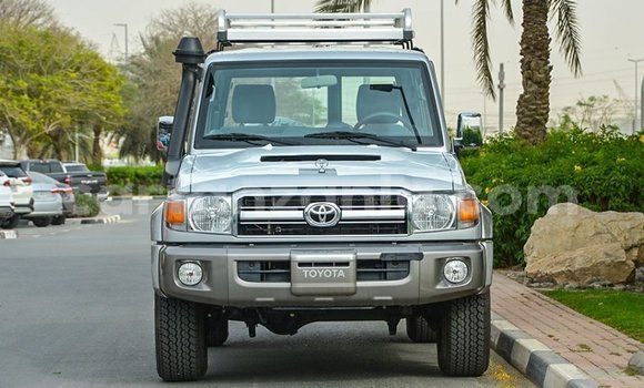 Buy Import Toyota Land Cruiser Other Car in Import - Dubai in Arusha Buy Import Toyota Land Cruiser Other Car in Import - Dubai in Arusha