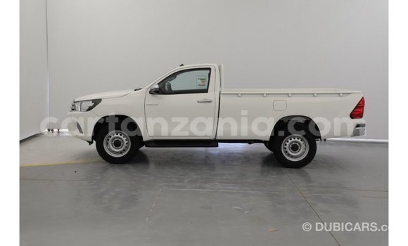Buy Import Toyota Hilux White Car in Import - Dubai in Arusha Buy Import Toyota Hilux White Car in Import - Dubai in Arusha