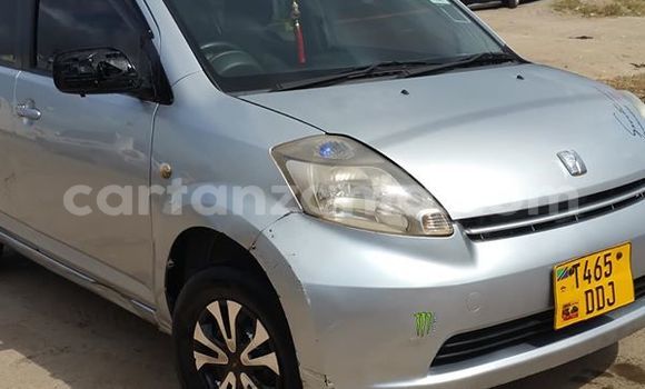 Buy Used Suzuki Swift Silver Car in Dar es Salaam in Dar es Salaam